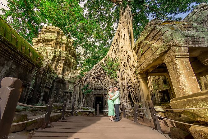 Angkor Wat Full-Day Sunrise & Sunset Private Tour All Interesting Major Temples - Phnom Bakheng sunset and the end of a long day