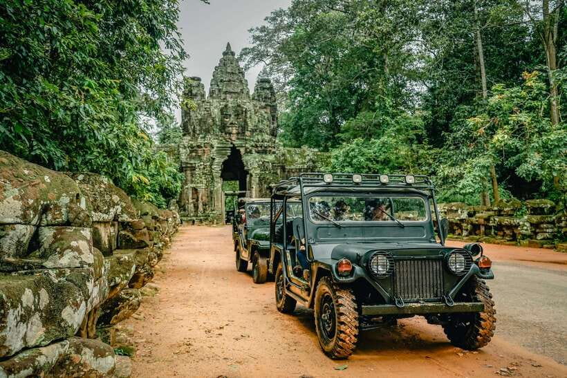 Angkor Wat: Guided Jeep Tour Inclusive lunch at local house - Is $75 good value?