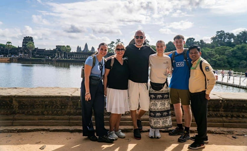 Angkor Wat: Guided Vespa Tour / Tuk Tuk or Car - Angkor Wat with time for symbols and details