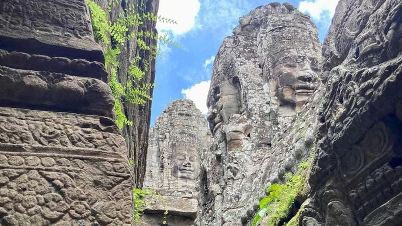 Angkor Wat: Highlights and Sunrise Guided Tour - Why the early start is worth considering