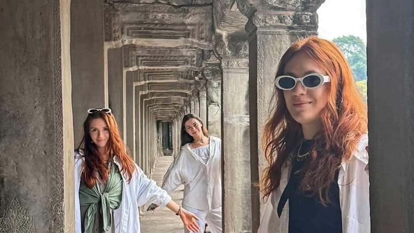 Angkor Wat: Highlights and Sunrise Guided Tour - The breakfast stop at Srah Srang