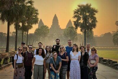 Angkor Wat Highlights and Sunrise Guided Tour from Siem Reap