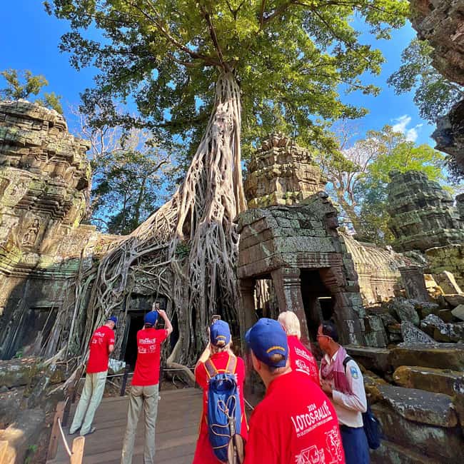 Angkor Wat in a vintage Jeep with driver - jeep rental - Bayon and the wider Angkor Thom area