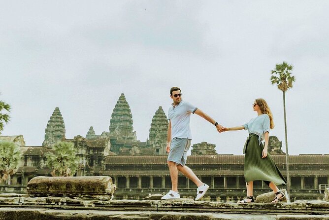 Angkor Wat one Day Private Tour for All Highlight Angkor Temples - Angkor Thom South Gate and Bayon, the strongest opening