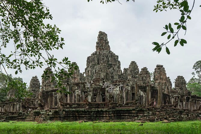 Angkor Wat Photography Adventure - Angkor Wat at sunrise, with three hours to explore