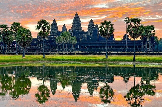 Angkor Wat Private 2 day tour including National Park Phnom Kulen - Ta Prohm, where trees meet temple walls