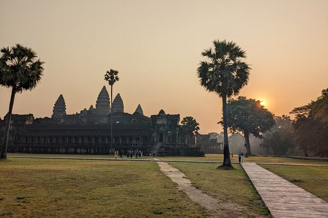 Angkor Wat Private Tuk-Tuk Tour (sunrise Option) & more - What the driver service is really like