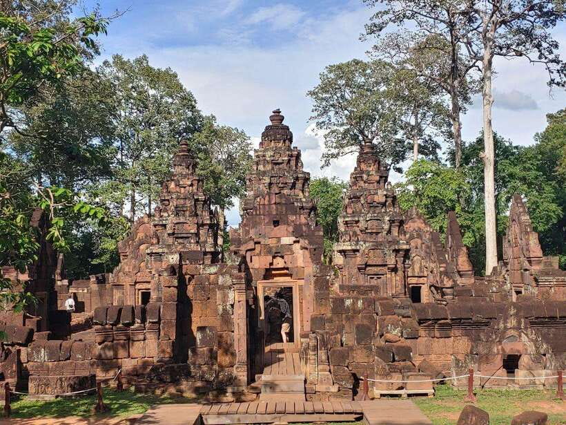 Angkor Wat, Small Circuit Private Tour with Banteay Srei - A full day built around Angkor’s greatest hits