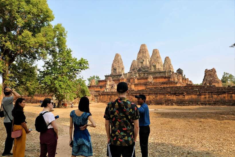 Angkor Wat: Sunrise 2.5 Days Temples & Tonle Sap-Small Group - Guides, drivers, and the value of a small group