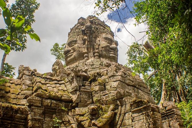 Angkor Wat Sunrise and Tonle Sap Lake 1.5 Days - Ta Prohm and the power of atmosphere