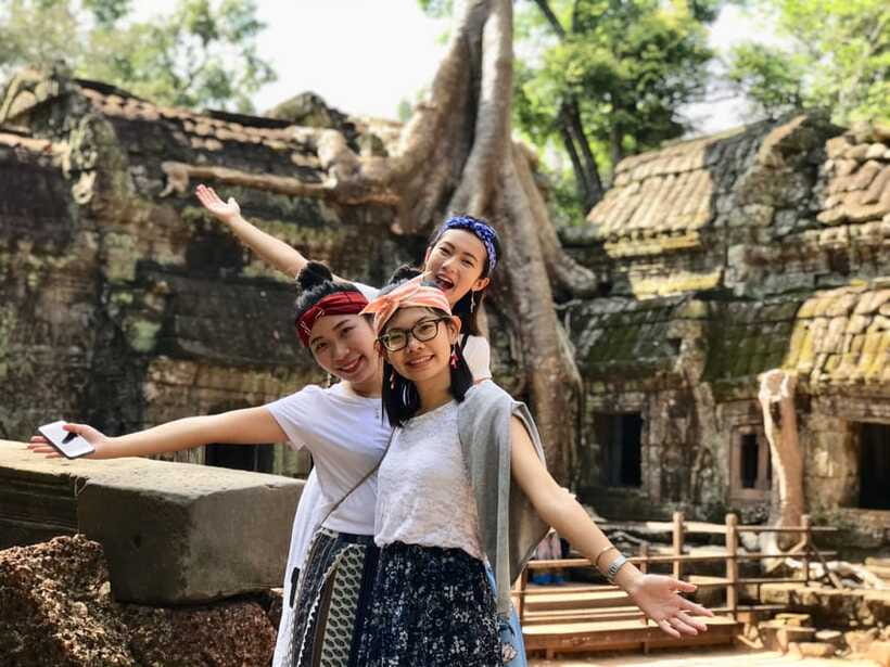Angkor Wat Sunrise, Banteay Srei, Bayon & Ta Prohm Temple - Pre Rup and the six-tower temple form