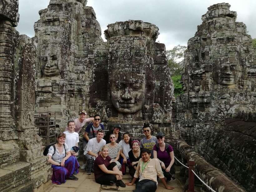 Angkor Wat Sunrise by Vintage Jeep – Private Tour - Key points before you book