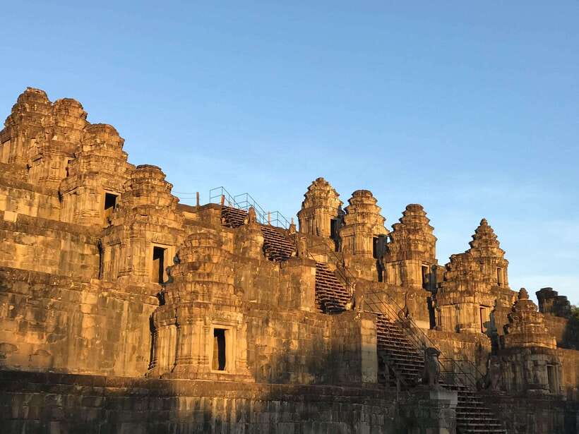 Angkor Wat Sunrise by Vintage Jeep – Private Tour - Angkor Thom and the South Gate