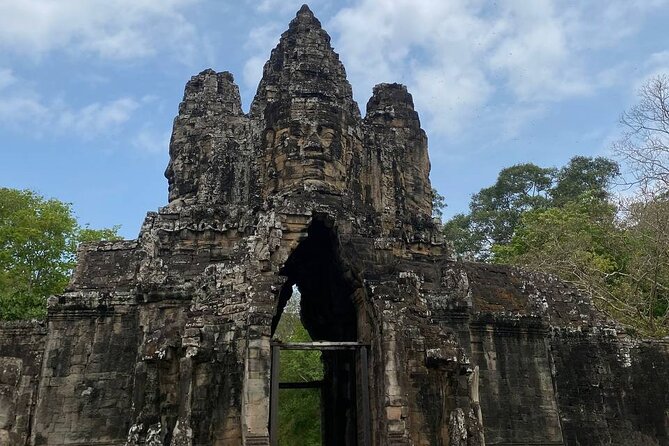 Angkor Wat Sunrise & Highlight The Most Iconic Temple - Ta Prohm and the trees that changed the mood