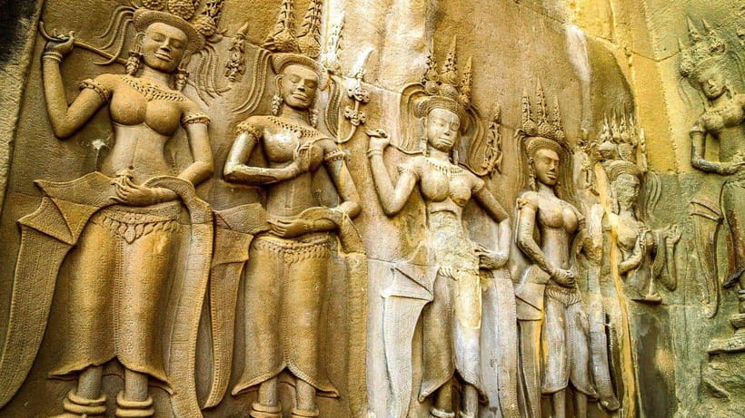 Angkor Wat: Sunrise: Ta Prohm and Bayon Temple Tour - Ta Prohm and the power of decay