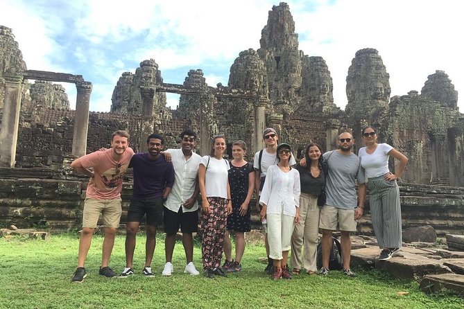 Angkor Wat Sunrise tour with Small - Group and Guide tours - Small-group transport and the rhythm of the day