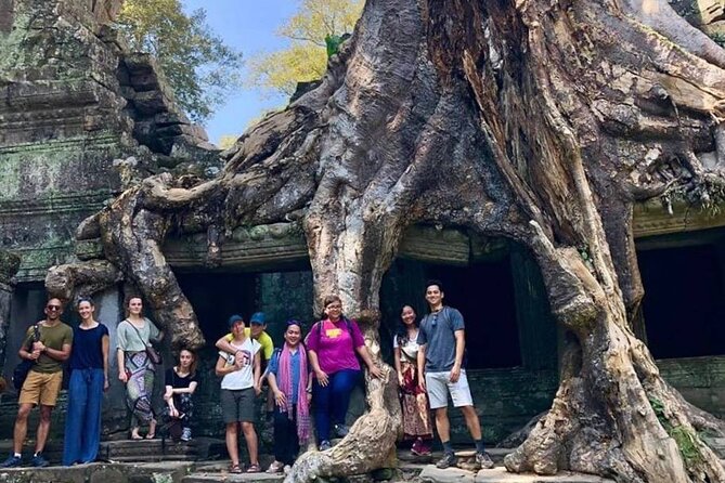 Angkor Wat Sunset Small Group Tour with Lunch Included - Phnom Bakheng Sunset: Beautiful, Crowded, and Optional