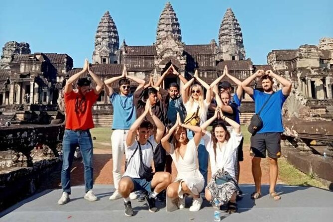 Angkor Wat Sunset Small Group Tour with Lunch Included - Three Hours at Angkor Wat
