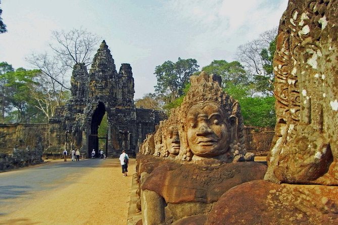 Angkor Wat Sunset Tour - Angkor Wat from 8:30 AM: start with the masterpiece