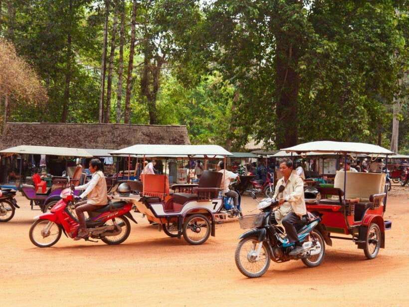 Angkor Wat Tour by Tuk-Tuk with English Speaking Driver - Starting with Angkor Wat at sunrise