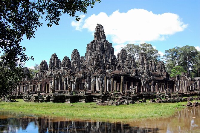 Angkor Wat Tour, Explore The Main Temples With Tour Guide - Banteay Kdei: a quieter hour among temple chambers