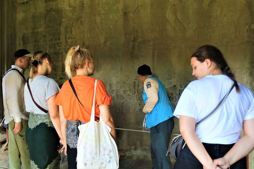Angkor Wat: Tuk Tuk and Walking Tour - Who should book this Angkor tour?