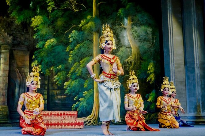 Apsara Dance Show with Buffet Dinner and Transportation Included - The 6:30 pm Tuk-Tuk Ride