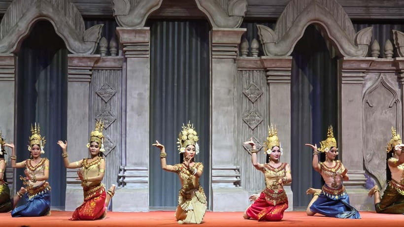 Apsara Performance with Dinner include Pick up & Drop off - Who will enjoy this evening most?