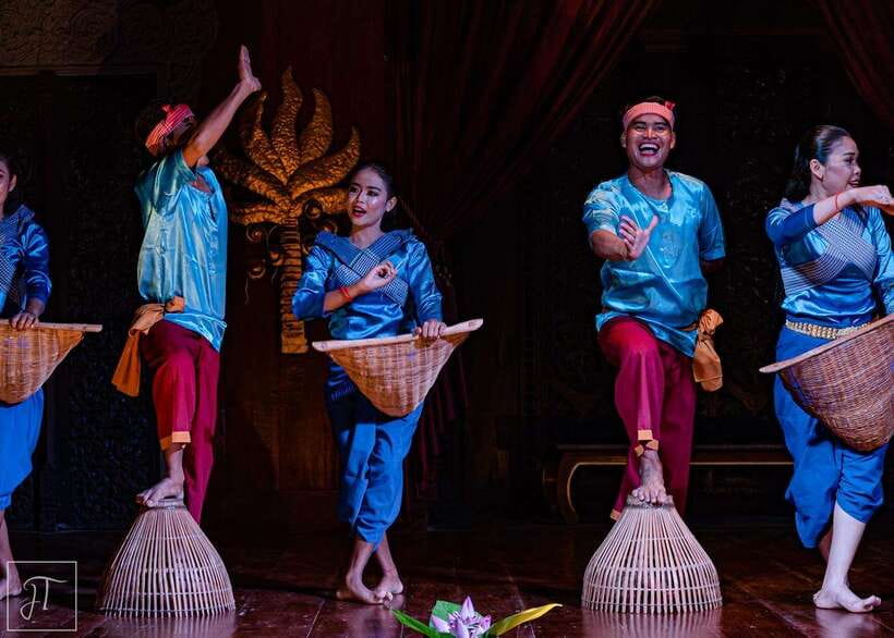 Apsara Theater Performance include dinner & Hotel pick up - My verdict on the Apsara Theater evening