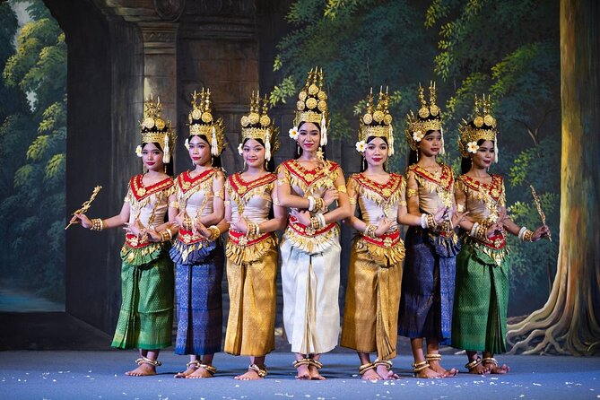 Apsara Theatre Performance include Dinner & hotel pick up - Why the buffet and show work well together