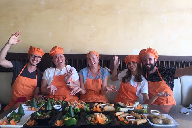Award-Winning Cooking Class Experience with Professional Teacher - Key Points Before You Book