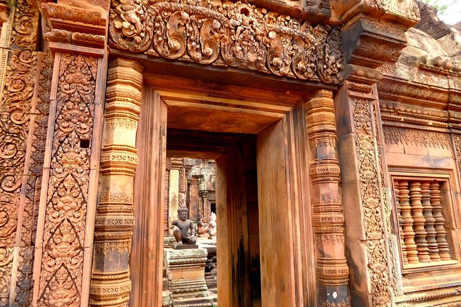 Banteay Srei and Big Tour from Siem Reap Small-Group - Why Banteay Srei deserves the early start