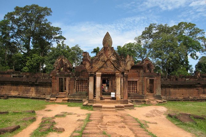 Banteay Srei and Big Tour from Siem Reap Small-Group - What the $52 price really buys you