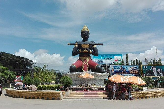 Battambang 1 Day tour from Siem Reap - Phsar Nat Market: A Short Look at Local Battambang
