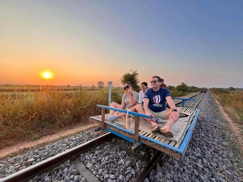 Battambang bamboo Train Private Full-Day Tour from Siem Reap - Rice paper, local work, and a taste of Battambang