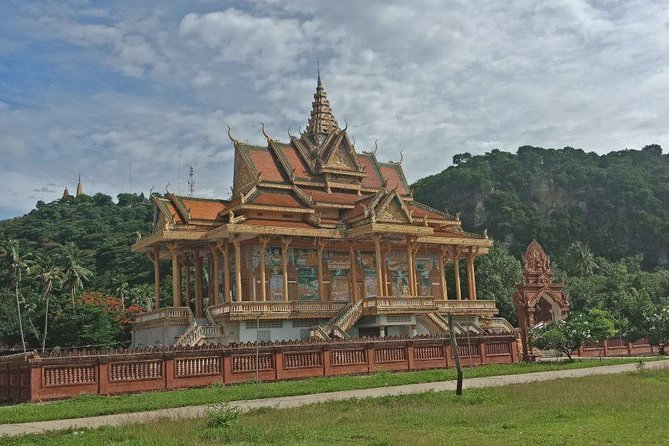 Battambang Full Day Tour from Siem Reap - Bamboo Train, Killing Cave & Sunset - Lunch, water, and comfort on a hot day