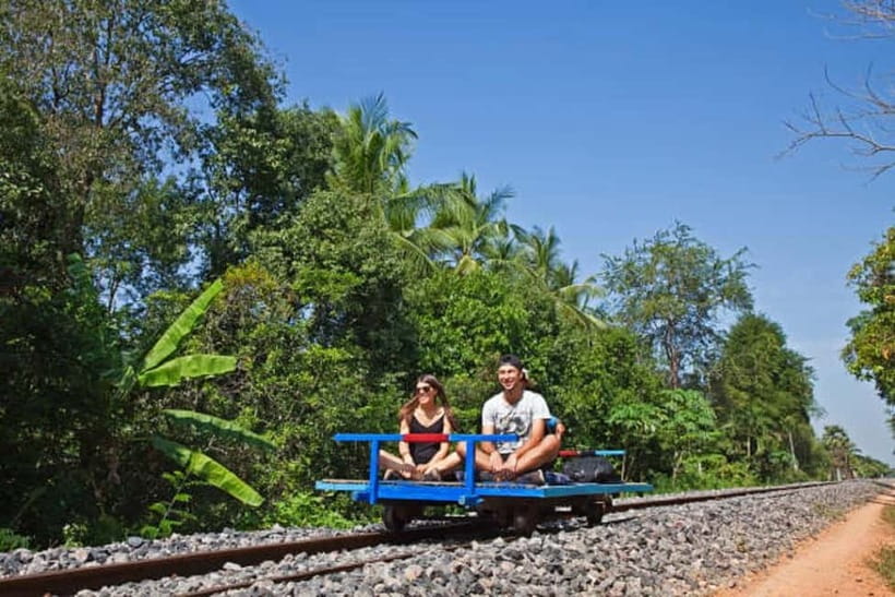 Battambang Private Full-Day Tour Pick up from Siem Reap - The day at a glance