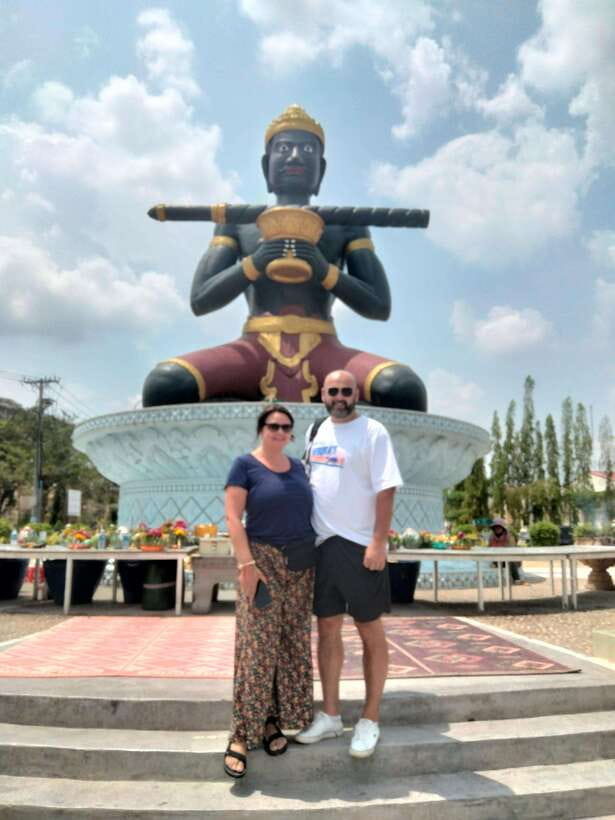 Battambang Private Full-Day Tour - Crocodiles, markets, and the first taste of local life