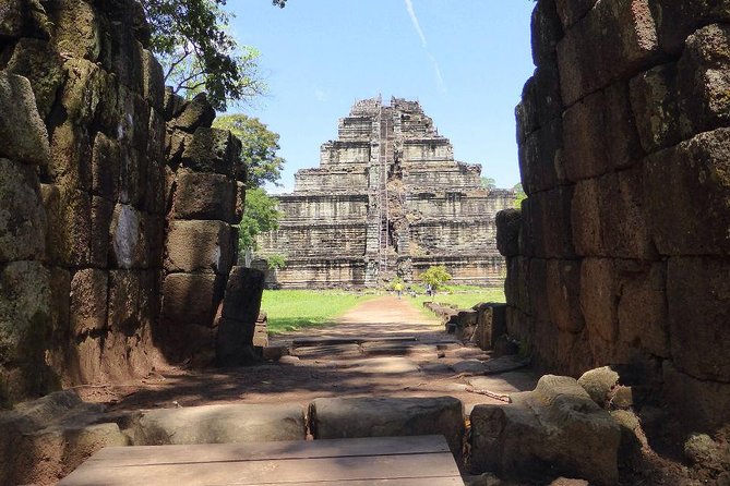Border Transfer (Siem Reap to Laos/Laos to Siem Reap) - Why the driver matters on this route