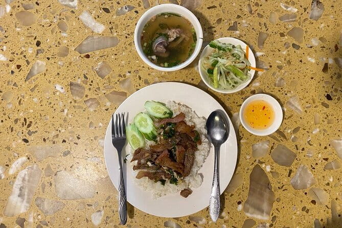 Breakfast Walking City Tour - Meeting at Heritage Walk at 8:30 AM