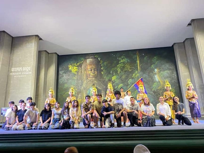 Cambodia: Absolute Traditional Dance Show with Buffet Dinner - The buffet: 20-plus ways to try Cambodian food