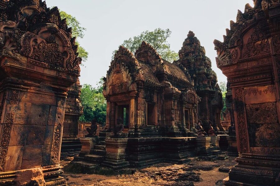 Cambodia Elephant Sanctuary and Banteay Srey Temple Tour - Transport, timing, and the shape of the day