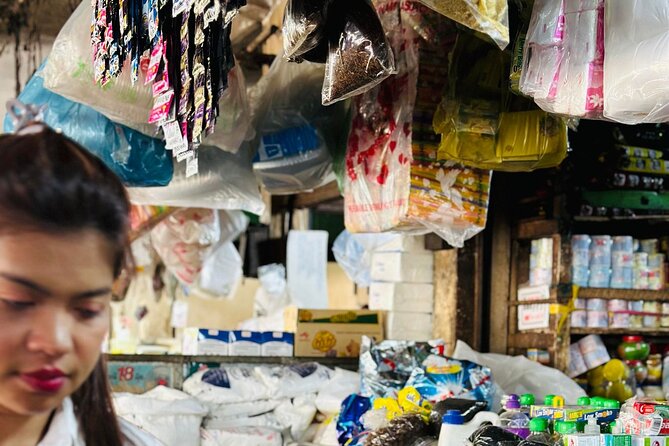 Cambodia Food Tour - Walking through Phsar Chas, the Old Market