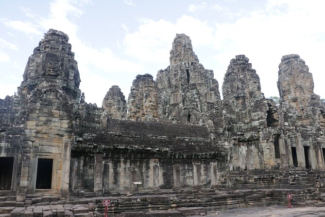 Cambodia Private Taxi and Tour, from Phnom Penh<->Siem Reap - Kampong Phluk and the extra boat cost