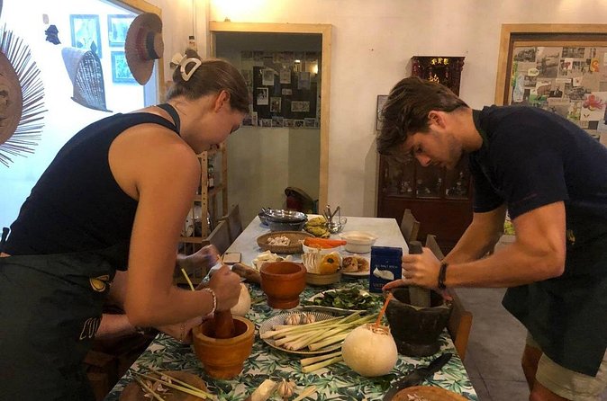 Cooking Class in Phnom Penh - Steaming the Prepared Food at 6:45