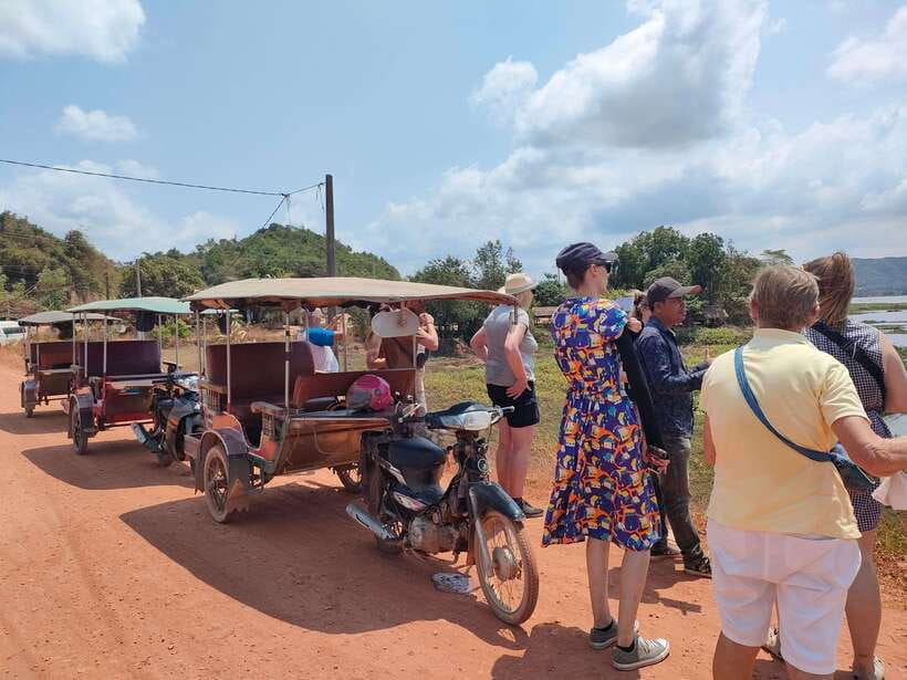 Countryside tours include pepper plantations - The first ride leads to Kampot’s salt fields