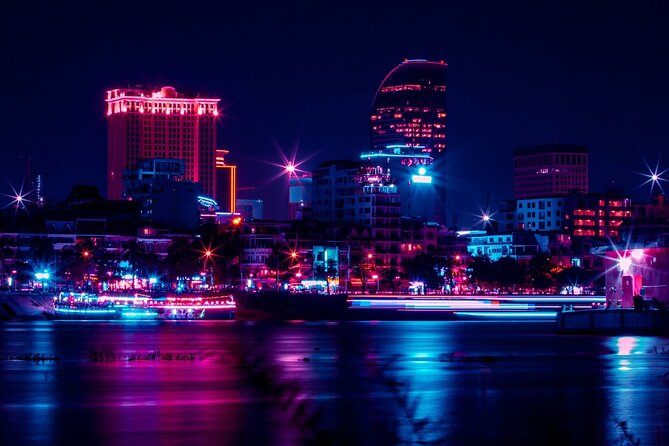 Cruise and Dine along the Phnom Penh Skyline - Boarding the cruise around 7 pm