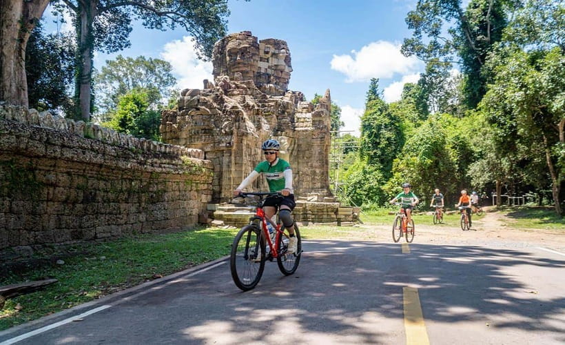 Cycle Angkor Backroad Bike Tour / E-Bike or Tuk Tuk - Who should book this ride?