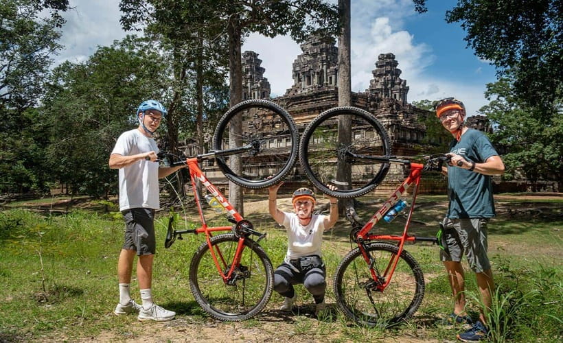 Cycle Angkor Backroad Bike Tour / E-Bike or Tuk Tuk - Why cycling works so well at Angkor
