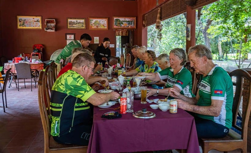 Cycle Angkor Backroad Bike Tour / E-Bike or Tuk Tuk - Starting in Siem Reap and getting set up
